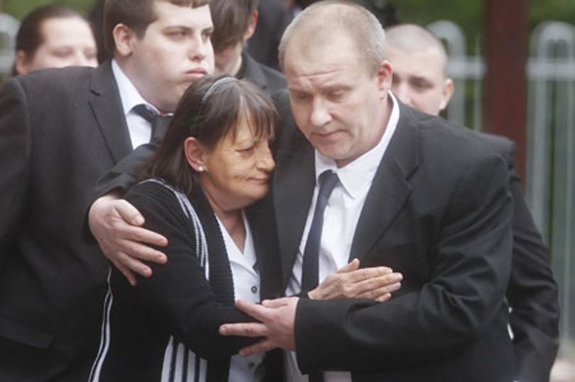 Hundreds attend darts star Jocky Wilson's funeral - Chronicle Live