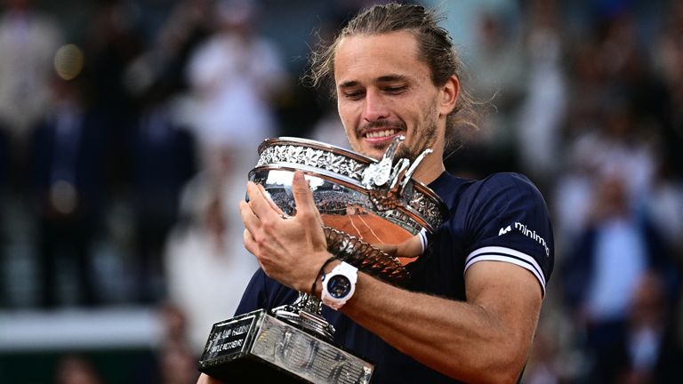 French Open: Alexander Zverev wins maiden Grand Slam title after dramatic five-set win against Flavio Cobolli | Tennis News | Sky Sports