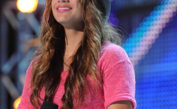 Shy Teen Steps On Stage then Starts a Journey to Stardom