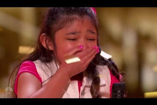 Angelica Hale Sets the AGT Stage Ablaze with “Girl on Fire” — And Earns the Golden Buzzer! 🌟💛