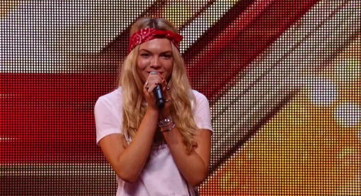 No One Expected This Voice From a 17-Year-Old Girl