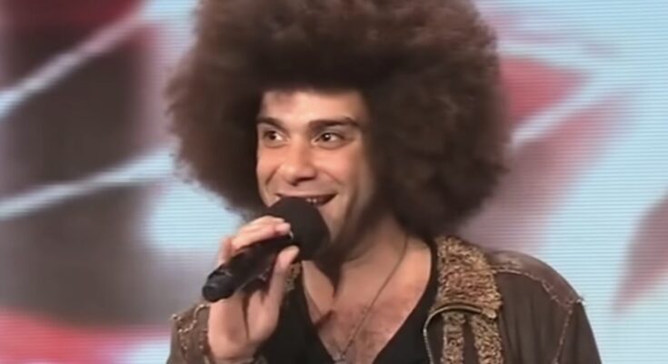 They Thought He Was A Joke… Until He Opened His Mouth! Watch The Moment 2,000 People Became His Backup Singers! – Pets Stories