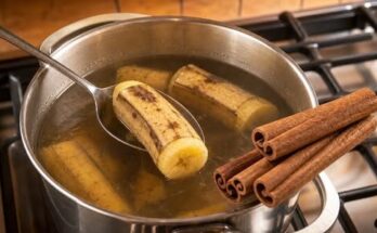 Boil a Banana With Cinnamon Tonight — The Surprising Bedtime Drink Everyone Is Talking About – Dogrupara News