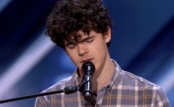This Handsome Boy Captured Everyone’s Heart with Beautiful Voice and Piano Performance – Pets Stories