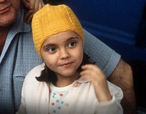 How Hollywood’s quirky queen rose from a troubled past – Dogrupara News