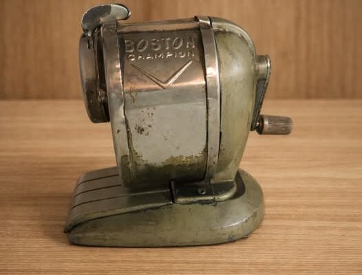 What’s the usage of this tool? I found it at home and can’t figure it out! – Dogrupara News