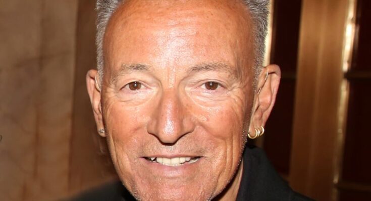 Bruce Springsteen Reflects on Life and Mortality Amid Patti Scialfa’s Battle with Rare Blood Cancer –
