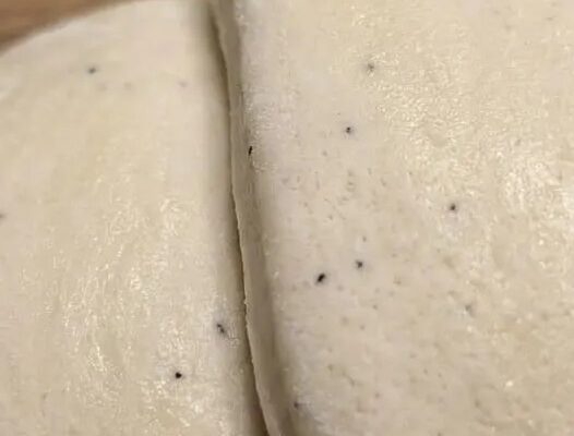 What Those Black Dots on Puff Pastry Really Mean – Dogrupara News