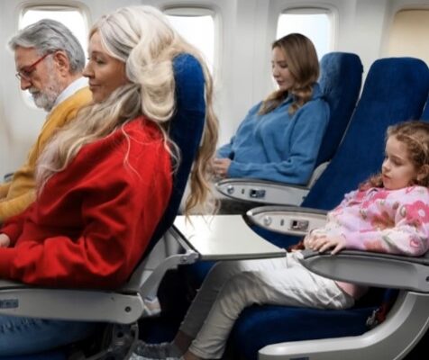 A Child Kept Kicking My Seat on a Flight—What Happened Next Surprised Me – Dogrupara News