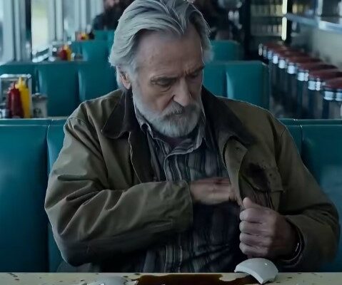 A Biker Mocked an Old Man in a Diner—Then Everything Changed Unexpectedly – Dogrupara News