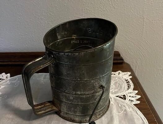 I Found This in My Grandmother’s House and Have No Idea What It Is – Dogrupara News
