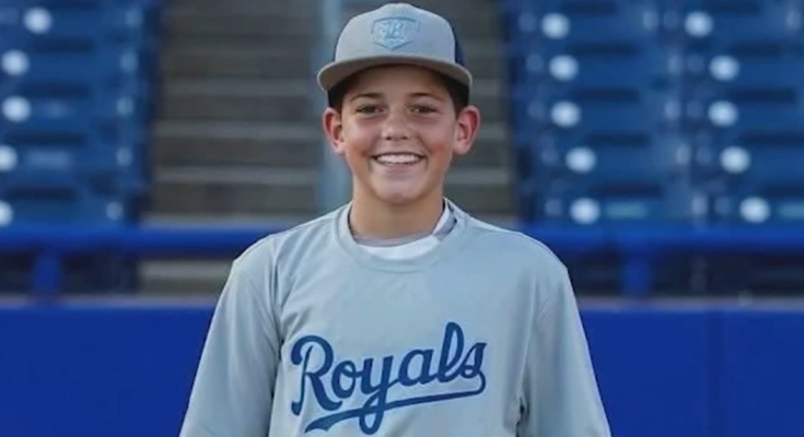 Nation in Mourning as Community Prays for 12-Year-Old Xavier Taylor Following Tragic Baseball Incident – Openheadline24