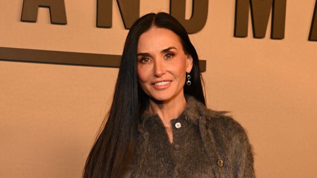 Demi Moore’s straight-leg jeans, grey blazer and ankle boots combination is worth copying this spring