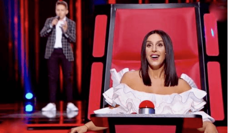 Because the teen’s voice sounds uncannily similar to Elvis’, all of the judges favor him