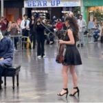 This jaw-dropping duet did more than simply surprise onlookers; it went viral, propelling Andy Morris’ channel to new heights