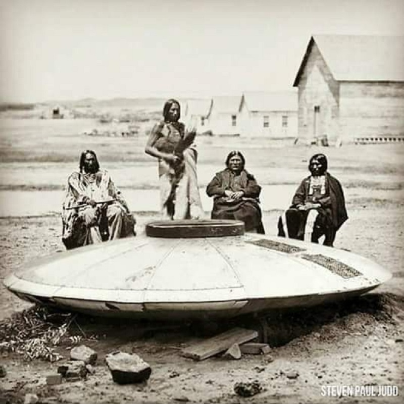 Unraveling the UFO Enigma: When Did UFOs First Appear? – Amazing