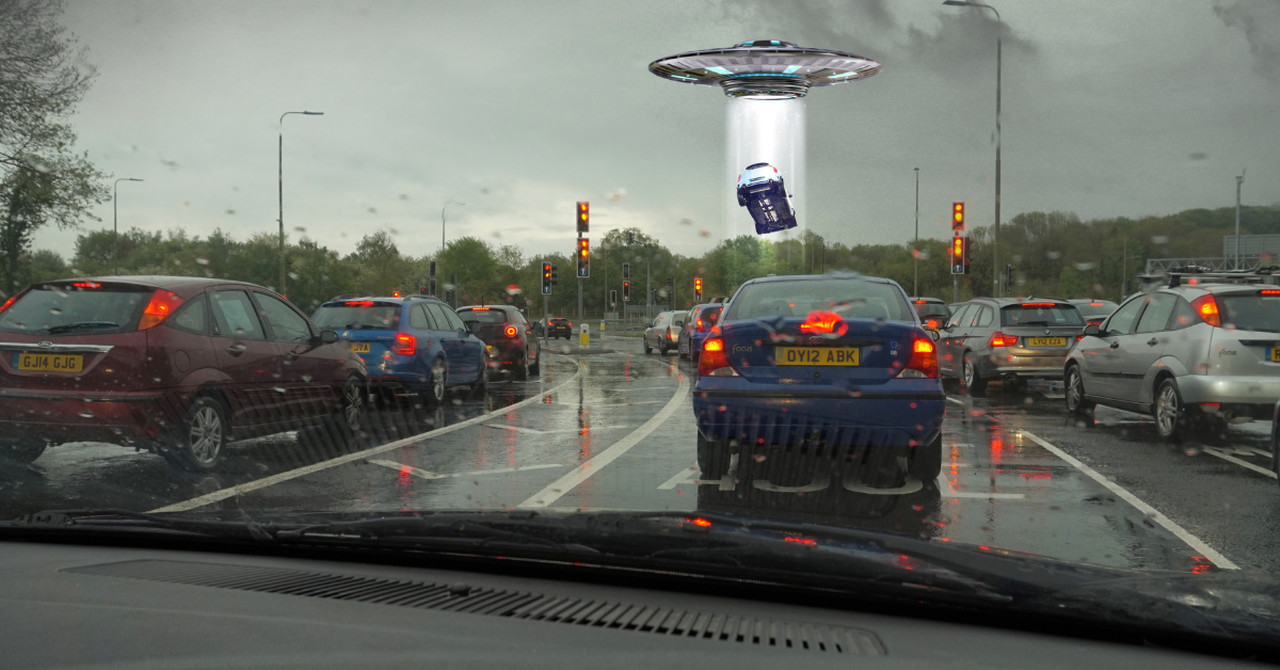 “Recently in the United States, an unidentified flying object ‘UFO’ appeared on the California highway, which sucked a car into the sky.” – Amazing