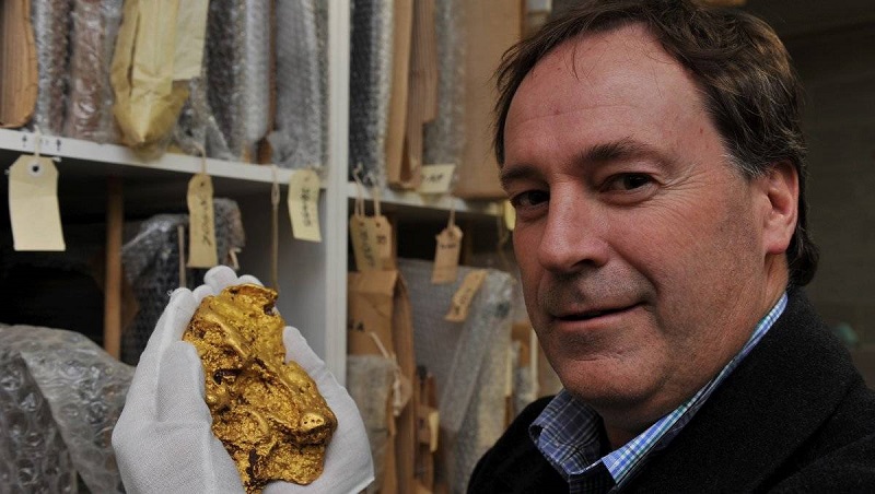 MASSIVE AUSSIE GOLD!! Beautiful Nugget Found Metal Detecting with Minelab GPZ 7000 in Victoria – Amazing